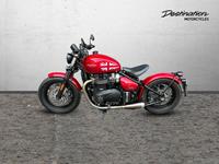 TRIUMPH BONNEVILLE BOBBER