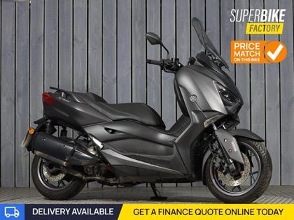 YAMAHA XMAX 300