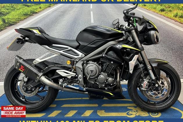 TRIUMPH STREET TRIPLE 765 RS