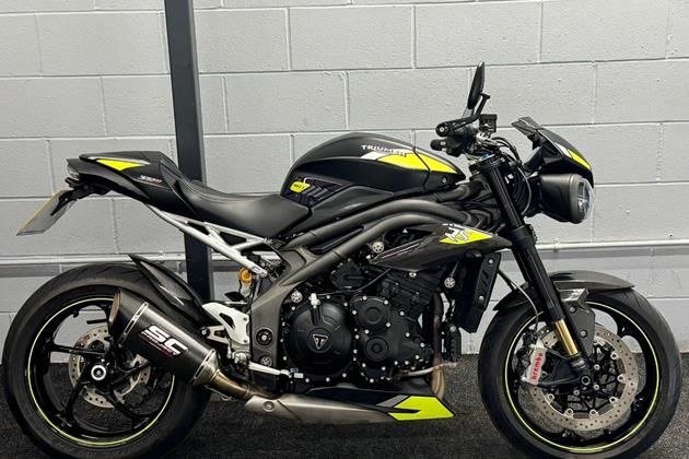 TRIUMPH SPEED TRIPLE 1050