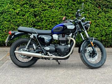 TRIUMPH BONNEVILLE T100