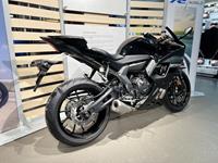 YAMAHA MT-125