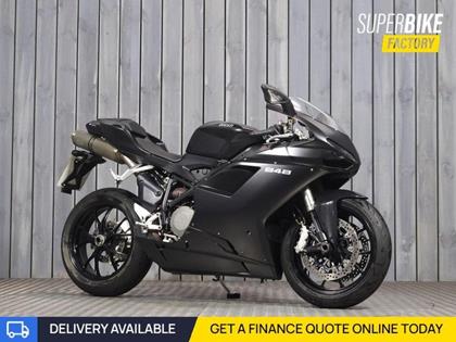 DUCATI 848