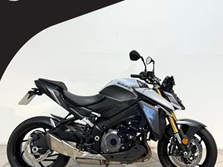 SUZUKI GSX-S1000 