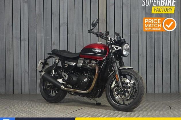 TRIUMPH SPEED TWIN 1200