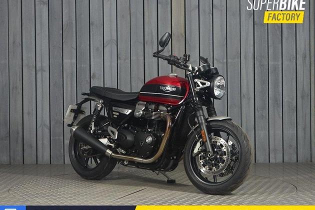 TRIUMPH SPEED TWIN 1200