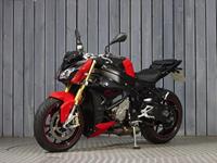 BMW S1000R