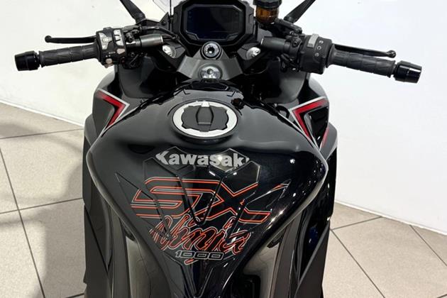 KAWASAKI NINJA 1000SX