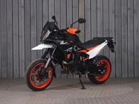 KTM 890 SMT