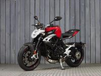 MV-AGUSTA BRUTALE 800