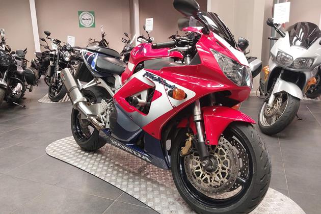 HONDA CBR900RR FIREBLADE