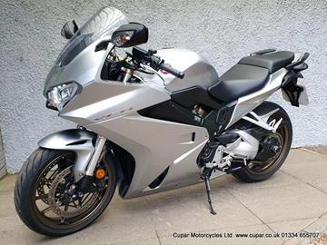 HONDA VFR800