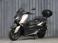 YAMAHA XMAX 300