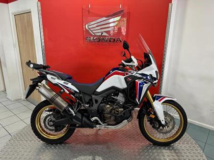 HONDA CRF1000L AFRICA TWIN