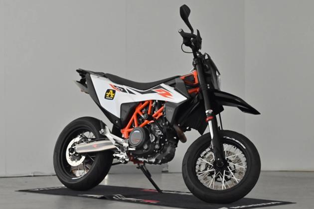 KTM 690 SMC R