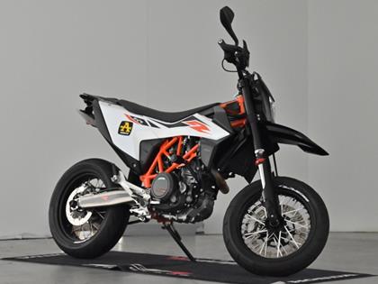 KTM 690 SMC R