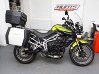 TRIUMPH TIGER 800