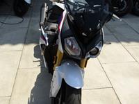 BMW S1000R