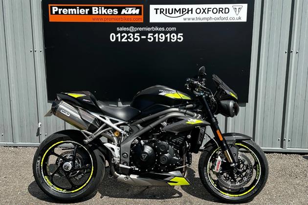 TRIUMPH SPEED TRIPLE 1050 RS