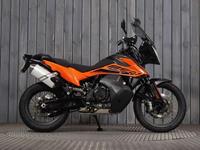 KTM 890 ADVENTURE