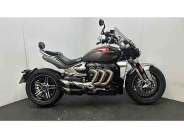 TRIUMPH ROCKET III GT