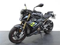 BMW S1000R