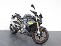 BMW S1000R