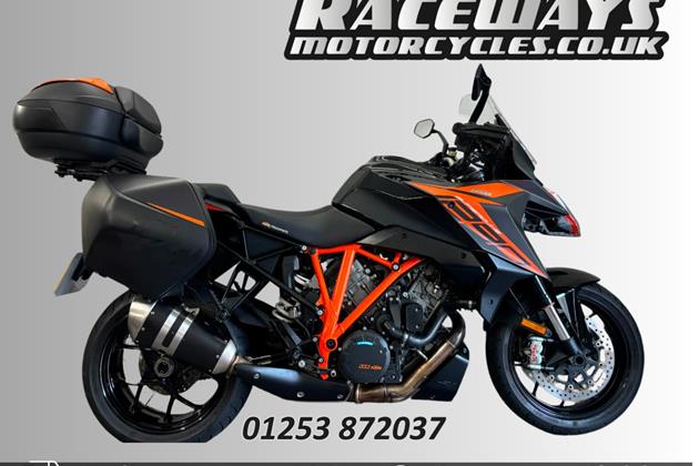 KTM 1290 SUPERDUKE GT