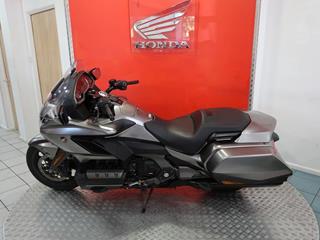 HONDA GL1800 GOLDWING 