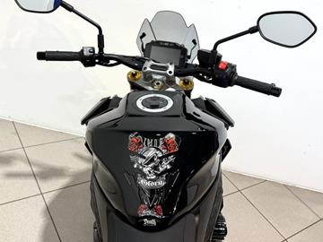 SUZUKI GSX-S1000