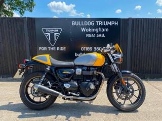 TRIUMPH STREET CUP 