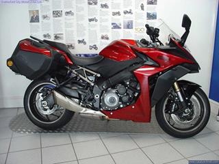 SUZUKI GSX-R125 