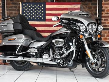 HARLEY-DAVIDSON ELECTRA GLIDE