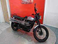 TRIUMPH SCRAMBLER 900