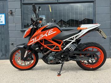 KTM 390 DUKE