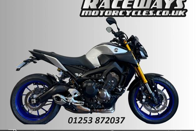 YAMAHA MT-09 SP