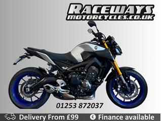 YAMAHA MT-09 SP 