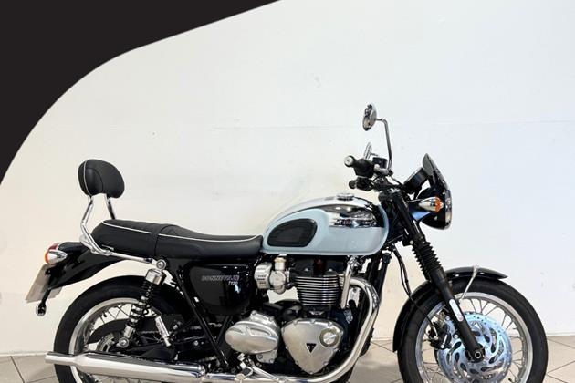 TRIUMPH BONNEVILLE T120