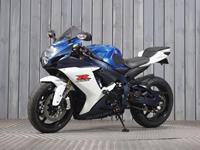 SUZUKI GSX-R750