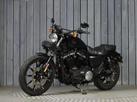 HARLEY-DAVIDSON SPORTSTER 883