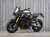 YAMAHA MT-10