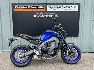 YAMAHA MT-09 