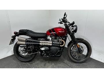 TRIUMPH SCRAMBLER 900