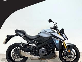 SUZUKI GSX-S1000 