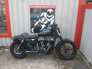 HARLEY-DAVIDSON SPORTSTER 883 