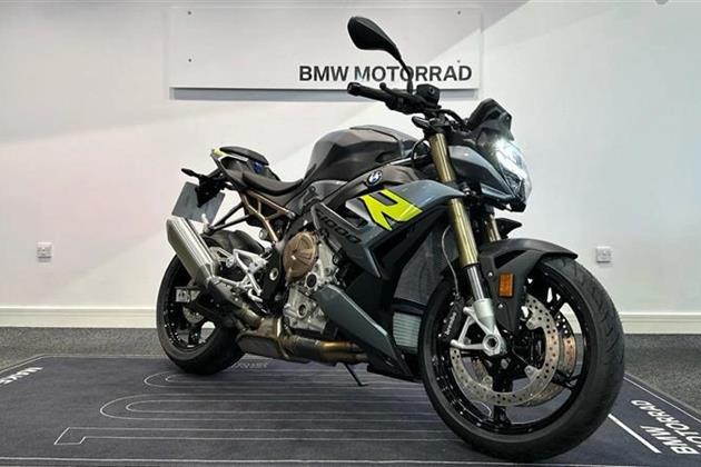 BMW S1000R