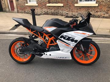 KTM RC390