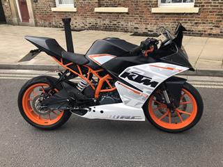 KTM RC390 