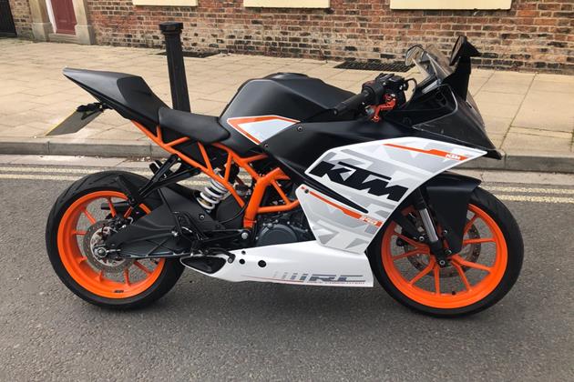 KTM RC390