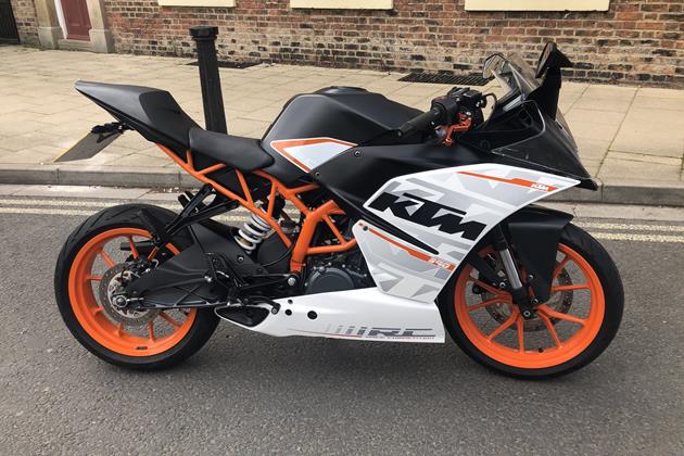 KTM RC390